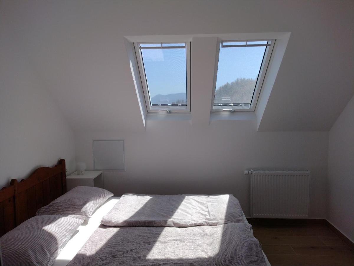 Pr' Hribar Appartement Zgornje Gorje Kamer foto